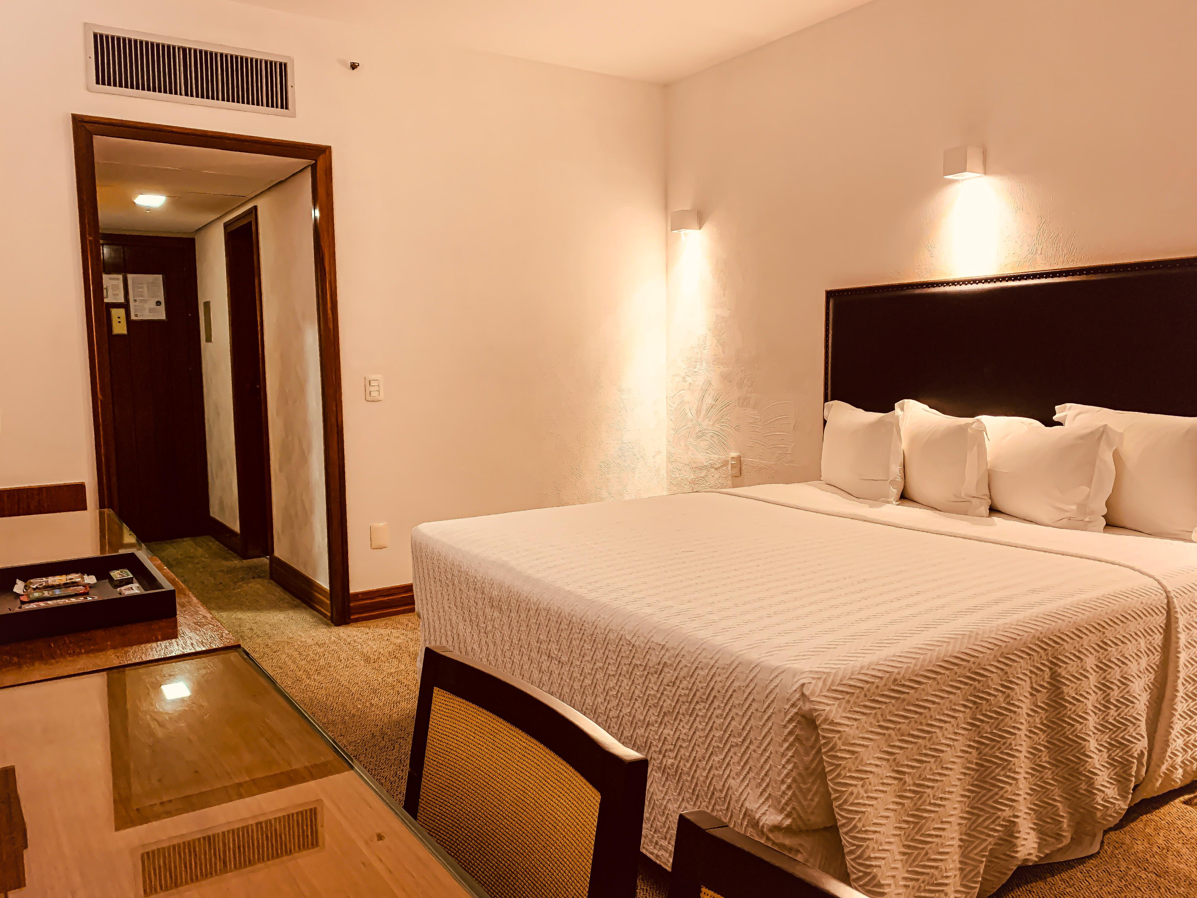 Ouro Minas Hotel Belo Horizonte, Dolce By Wyndham ภายนอก รูปภาพ A room at the hotel