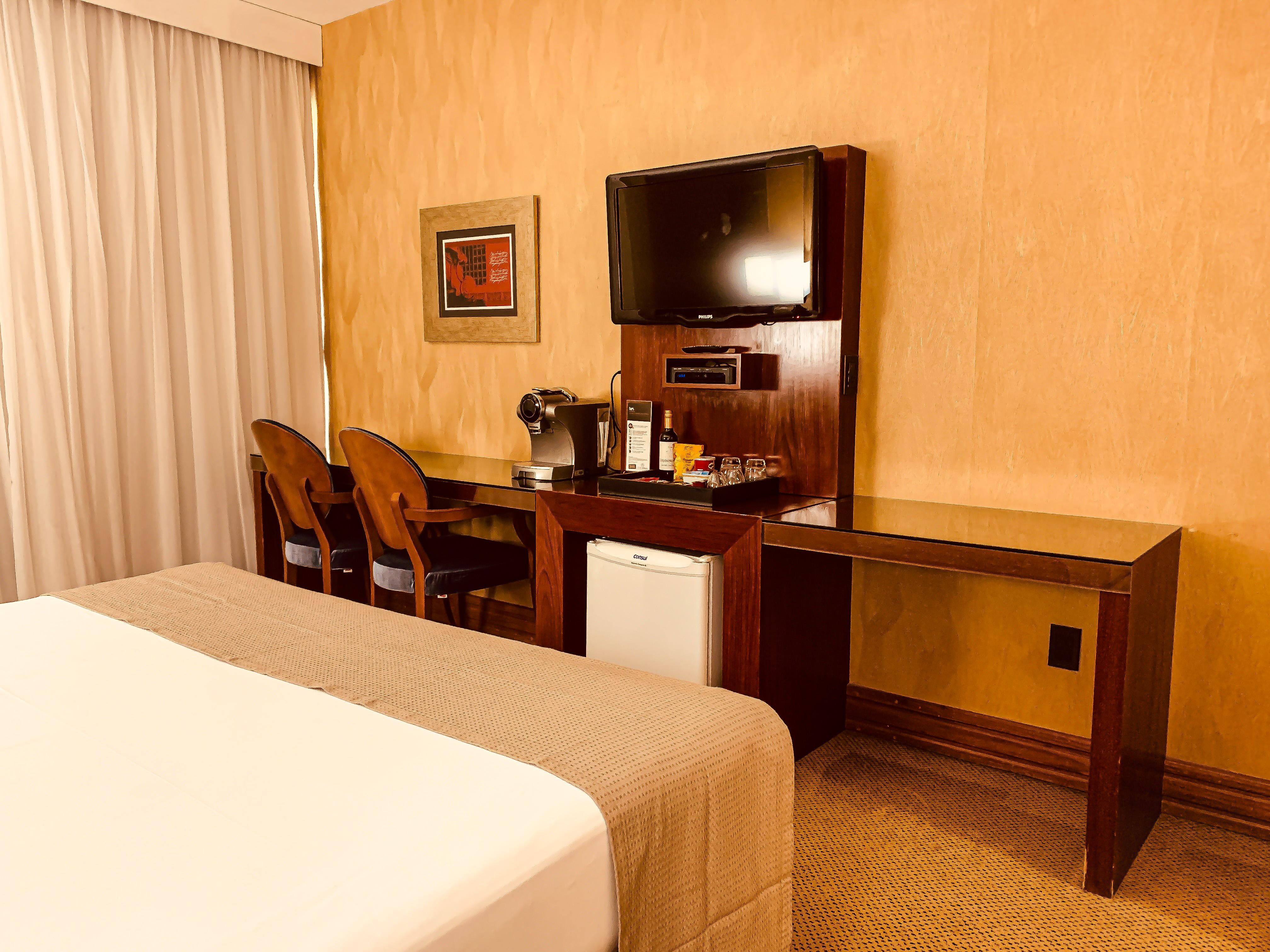 Ouro Minas Hotel Belo Horizonte, Dolce By Wyndham ภายนอก รูปภาพ A room at the hotel