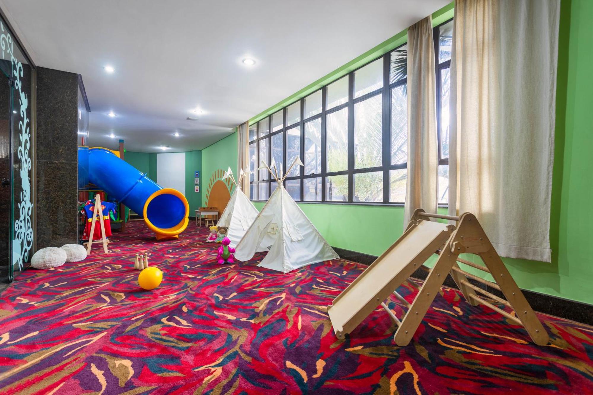 Ouro Minas Hotel Belo Horizonte, Dolce By Wyndham ภายนอก รูปภาพ The Children's Playroom